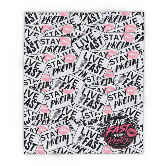 Stay Pretty Live Fast Arctic Fleece Blanket | Pink Lip Badge Pattern