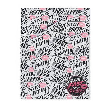 Stay Pretty Live Fast Arctic Fleece Blanket | Pink Lip Badge Pattern